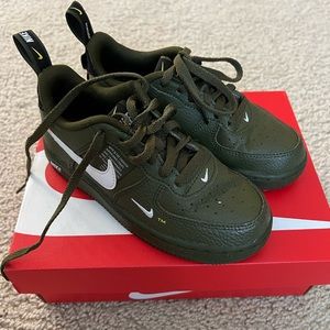 💯Authentic Nike Air Force 1